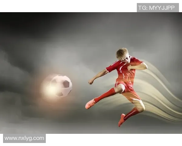 足球明星怒火中烧瞬间揭示职业生涯背后的压力与挑战